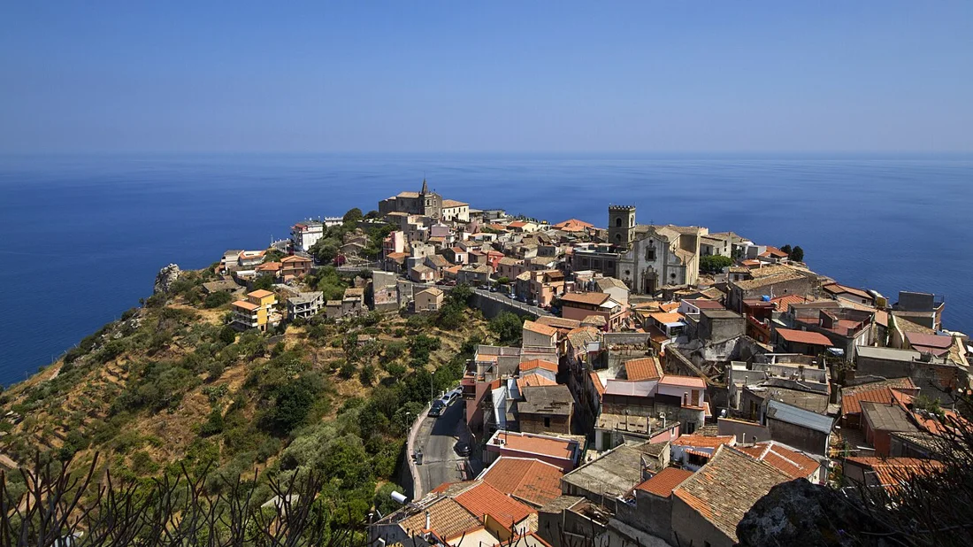 Veduta di Forza D’Agrò